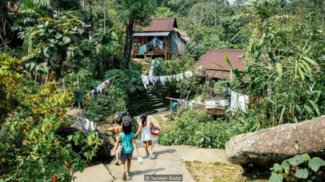 Một cảnh của làng Mawlynnong (Ảnh: Tanveer Badal)