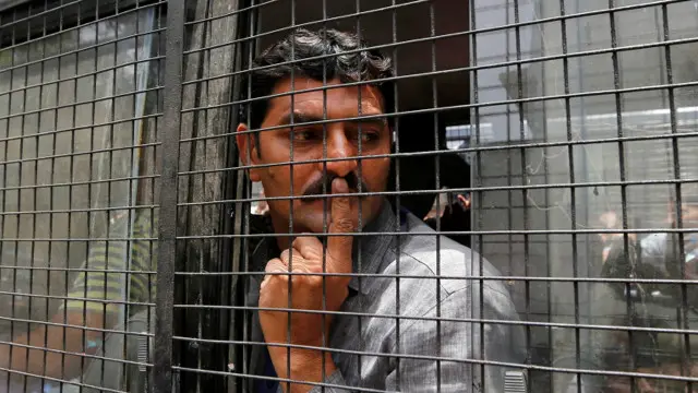 गुलबर्ग हत्याकांड में 11 लोगों को उम्रक़ैद और 12 को सात-सात साल की सज़ा हुई है