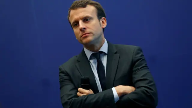 马克隆接受法国《世界报》的采访说，欧盟应该对英国选择退出欧盟发出“一个非常坚定的信息”。