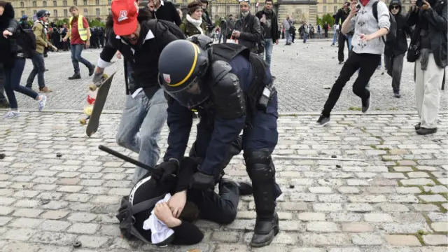 Полицейский