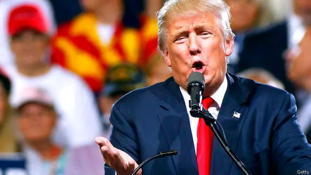 डॉनल्ड ट्रंप 