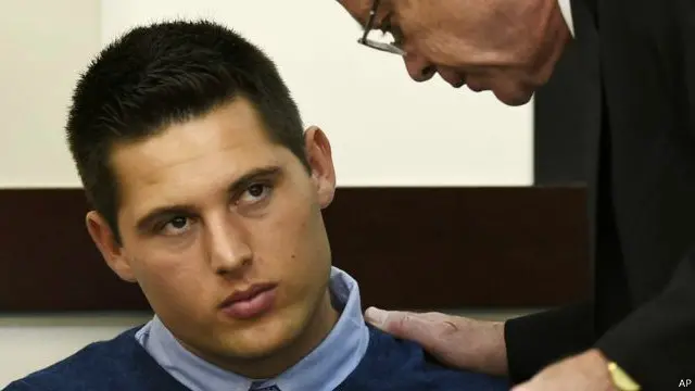 Brandon Vandenburg menghadapi setidaknya tuntutan pidana penjara 15 tahun penjara.