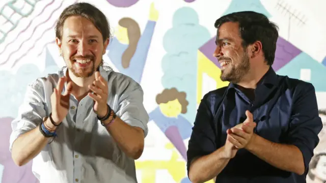 Garzon ve Podemos lideri Pablo Iglesias. 
