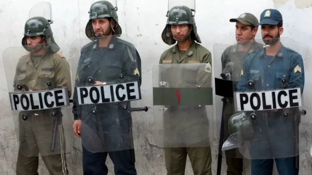 Polisi Iran