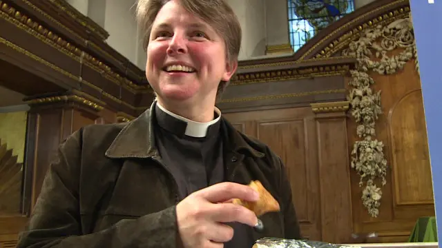 pendeta Lucy Winkett