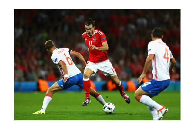 Британские СМИ комментируют поражение сборной России в игре с Уэльсом