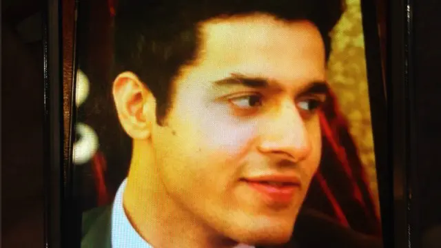 سندھ ہائی کورٹ کے چیف جسٹس سجاد علی شاہ کے صاحبزادے ایڈووکیٹ اویس شاہ گذشہ ماہ کراچی کے متمول علاقے کلفٹن میں واقع ایک سپر سٹور کے باہر سے غائب ہوگئے تھے