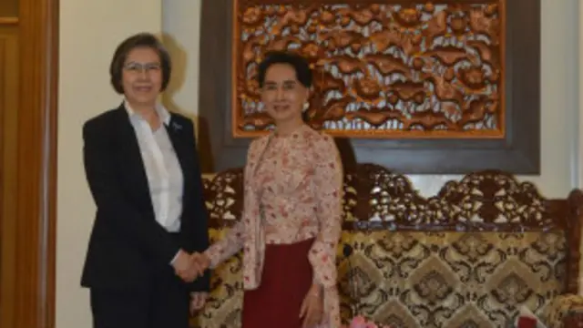 Yanghee Lee meets Daw Aung San Suu Kyi