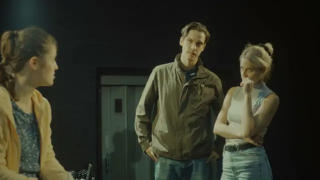 актеры в пьесе "Васса"