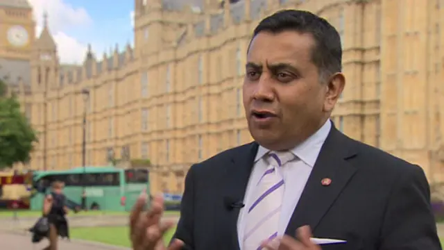 لارڈ طارق احمد برطانیہ کے یورپی یونین کا حصہ بنے رہنے کا حامی ہیں