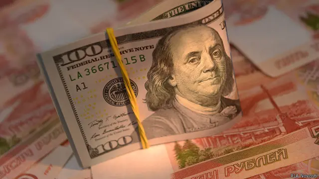рубли и доллары