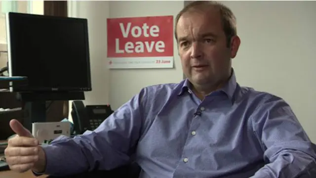 جېميز ډرج له اروپايي ټولنې د وتلو پلوی دی