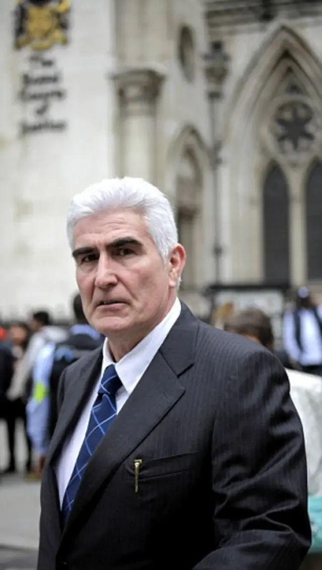 Шон Дейли 2006-жылы ок жегенден кийин Британияга барып дарыланып, өмүрүн сактап калган