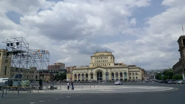Площадь Республики в Ереване