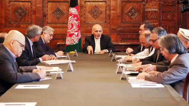 ریاست جمهوری افغانستان تاکید کرده که باید کار این مرکز تا آخر هفته جدید آغاز شود