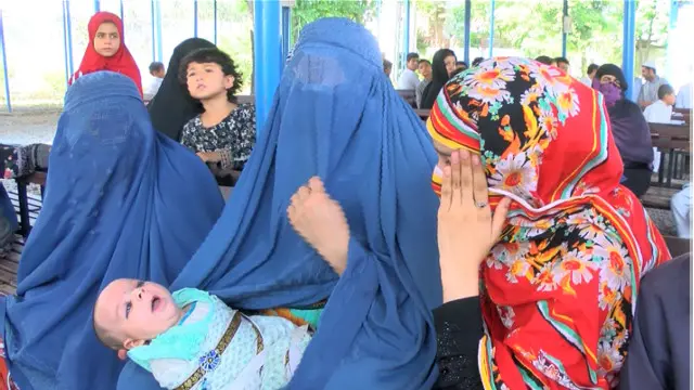 تین اعشاریہ نو ملین افغان پناہ گزین واپس افغانستان جا چکے ہیں: یو این ایچ سی آر