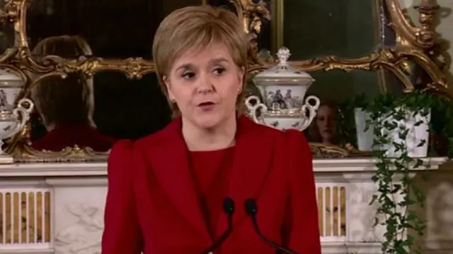 عوامی خواہشات کی تکمیل کے لیے سب کچھ کرنے کے لیے تیار ہیں: نکولا سٹرجن