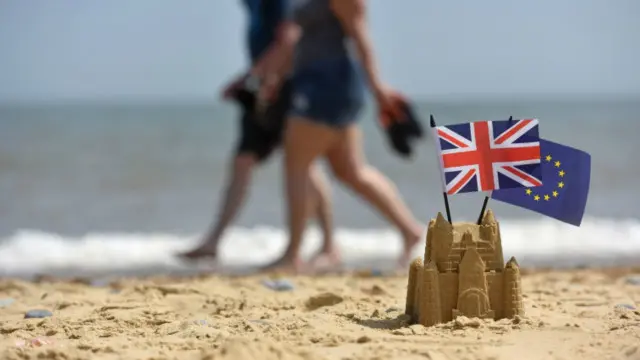 Замок из песка