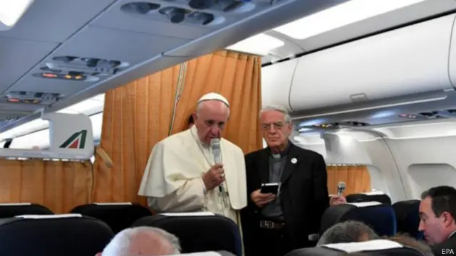 நல்லதொரு இதயத்தை தரவிறக்கம் செய்யவும், உடனடி நுகர்வுக்கு பதிலாக உலகை மாற்ற முயலவும் திருத்தந்தை பிரான்சிஸ் வலியுறுத்தல்