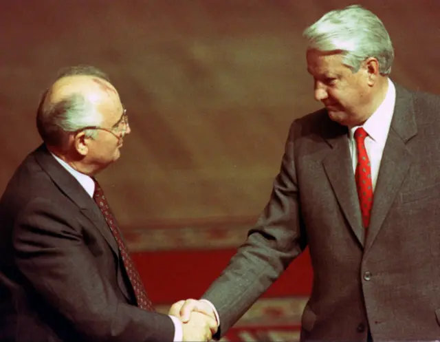 Михаил Горбачев и Борис Ельцин