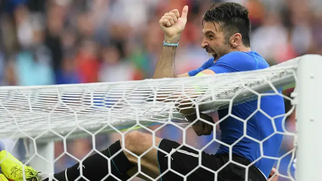 د ایټالیا لوبډلې لپاره لومړی ګول جيورجيو کيليني په لومړۍ نيمايي کې وکړ او د ګټلو لپاره یې بخت پرانست.