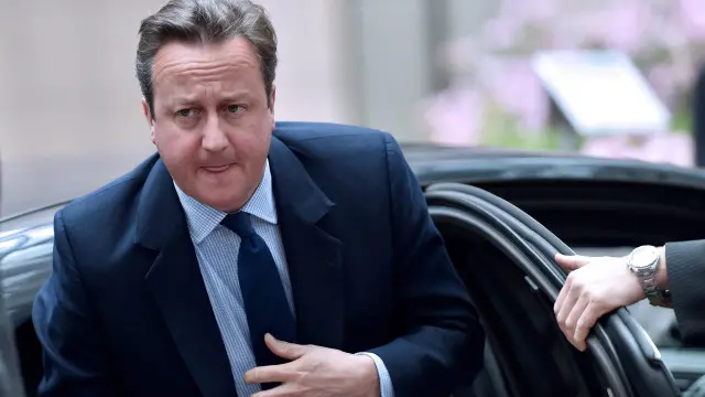 قرر كاميرون الاستقالة بعدما خسر معركته من أجل إقناع البريطانيين بالبقاء داخل الاتحاد الأوروبي.