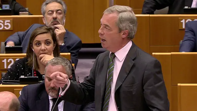 法拉奇表示，虽然他在技术上讲仍是独立党领袖，但他不会参与未来的领导人决逐。