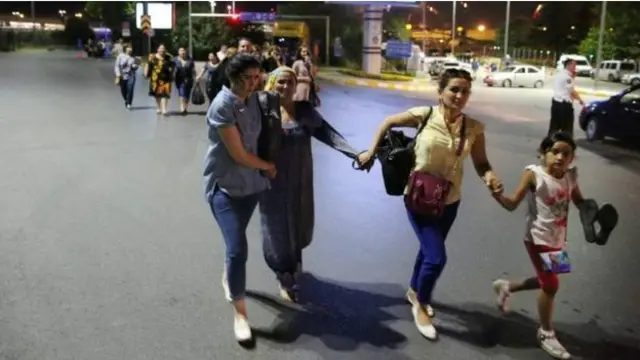 İyunun 28-də İD-nin İstanbul Atatürk Hava Limanında törətdiyi partlayış nəticəsində 45 nəfər həlak olub