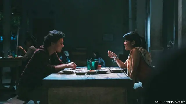 Perjalanan, selain menjadi hobi Nicholas, juga menjadi bagian penting karakter Rangga dalam film AADC 2.