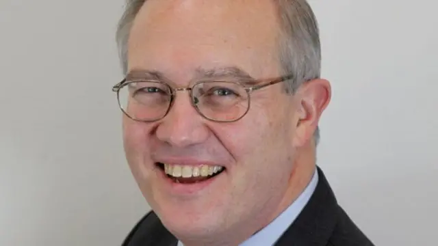 جان نے عراق جنگ کے خلاف ووڈ دیا تھا