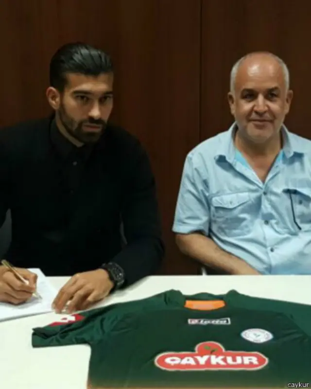 رامین رضاییان هم با قراردادی یک ساله به ریز اسپور پیوست