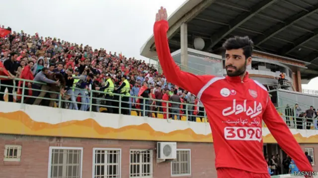 مهدی طارمی فصل پیش با ۱۶ گل بهترین گلزن لیگ برتر شد