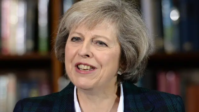 Ứng viên hàng đầu, Bộ trưởng Nội vụ Anh, bà Theresa May nhận được nhiều nhất sự ủng hộ với 165 phiếu bầu của các dân biểu đảng Bảo thủ.