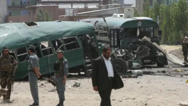 مازال رجال الأمن والجيش الأفغاني أهدافا لهجمات طالبان