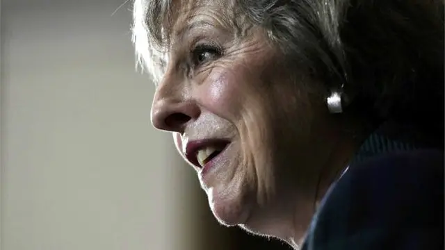 نالت ماي تأييد عدد من زملائها الوزراء