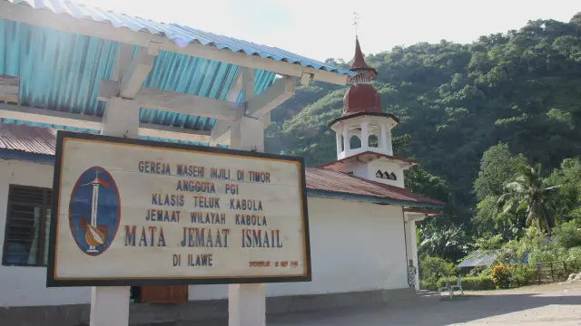 Nama gereja Ismail diambil dari orang Muslim yang mendirikan rumah ibadah umat Kristiani itu.