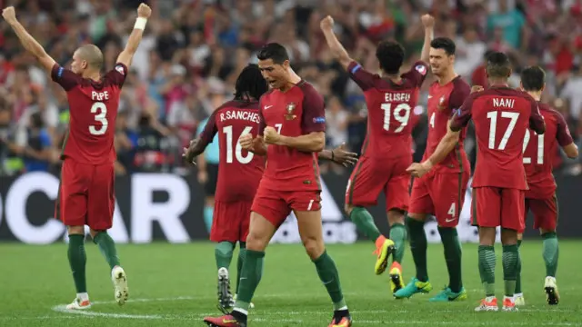 Selama berkiprah pada Piala Eropa 2016, timnas Portugal tidak pernah menang dalam 2 x 45 menit.