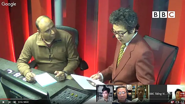 Nhà báo Navin Singh Khadka (trái) tại Bàn tròn Thứ Năm của BBC về công bố kết quả điều tra nguyên nhân cá chết bất thường và hàng loạt hôm 30/6/2016.