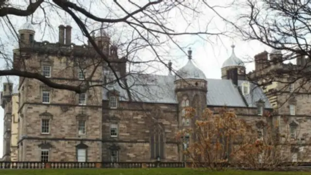 赫里奥特学校景色一览