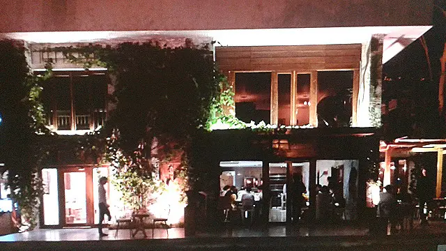 dhaka_restaurant_shooting_holey_artisan