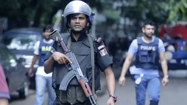 کیفے متوسط طبقے، سفارتی برادری اور غیر ملکیوں میں خاصا مقبول ہے