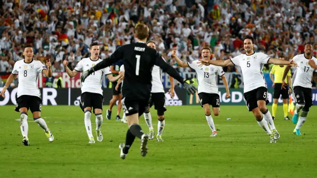 Avropa Çempionatının 1/4 finalında İtaliya ilə qarşılaşan Almaniya yalnız penalti zərbələrində qalib gələ bilib