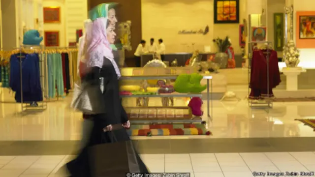 अबाया के पीछे फैशन