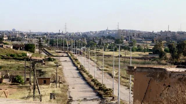 تنظیم کے مطابق اب یہ اہم سڑک حکومتی فورسز کے ہلکے اور درمیانے ہتھیاروں کے ہدف پر ہیں