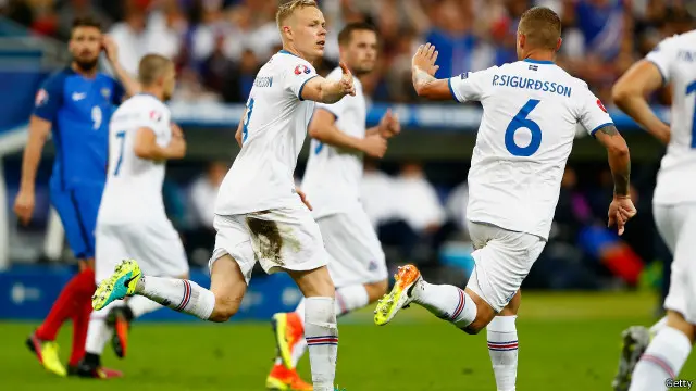 Saat melawan Prancis, timnas Islandia mencetak dua gol, walaupun akhirnya kalah 2-5 dari tuan rumah.