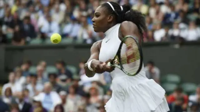 سرینا ولیمز نے بھی اپنی حریف کو بہ آسانی شکست دی