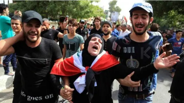 Jumlah korban ledakan bom di Baghdad adalah yang terbanyak sejak 2003.