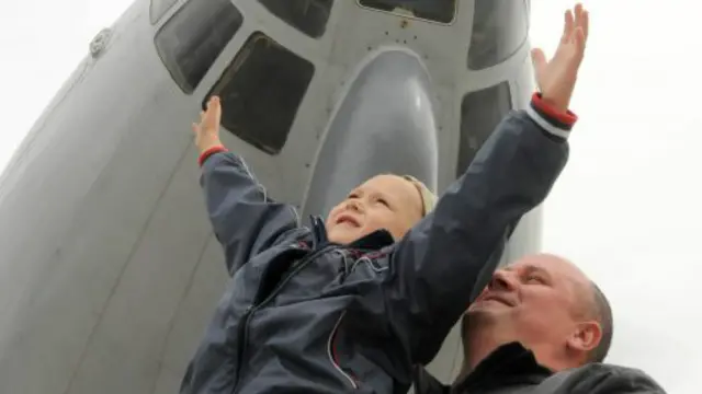 Хлопчик батько