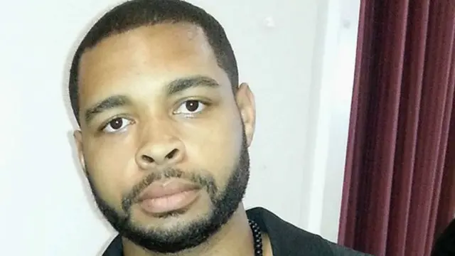 Micah Johnson, tersangka pelaku penembakan di Kota Dallas, Amerika Serikat, adalah seorang veteran tentara berusia 25 tahun.