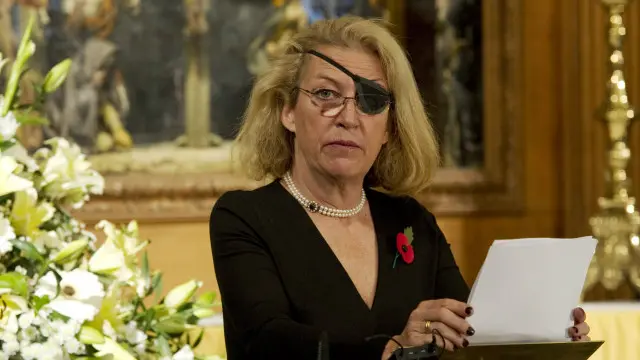 يقول أقارب ماري كولفن إن لديهم أدلة على أنها قتلت في إطار سياسة قتل متعمد للصحفيين.